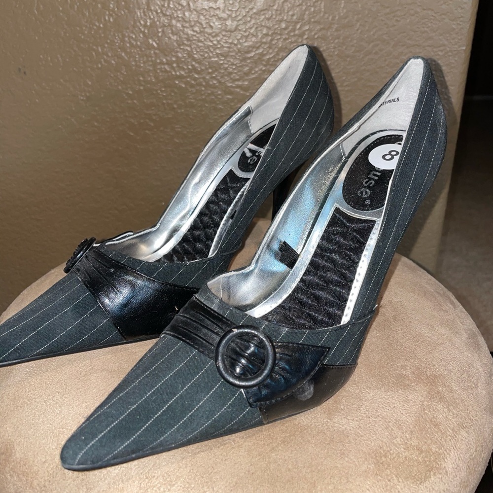 Dollhouse black plaid point heel 8